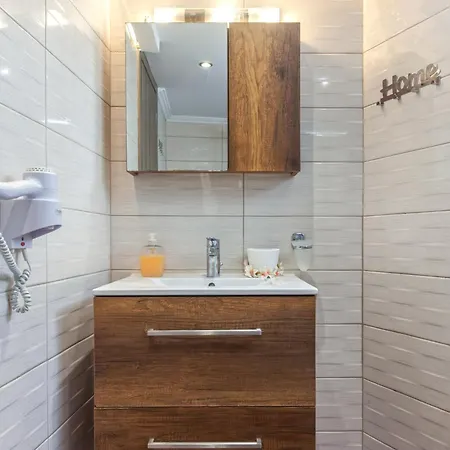 5- Luxury For 4 In The Part Of Rhodes!