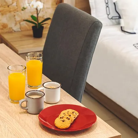 דירה 5- Luxury For 4 In The Part Of Rhodes! *